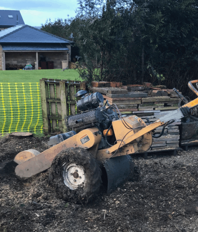 stump grinding machine